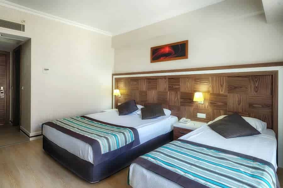 Royal Towers Resort Hotel & Spa